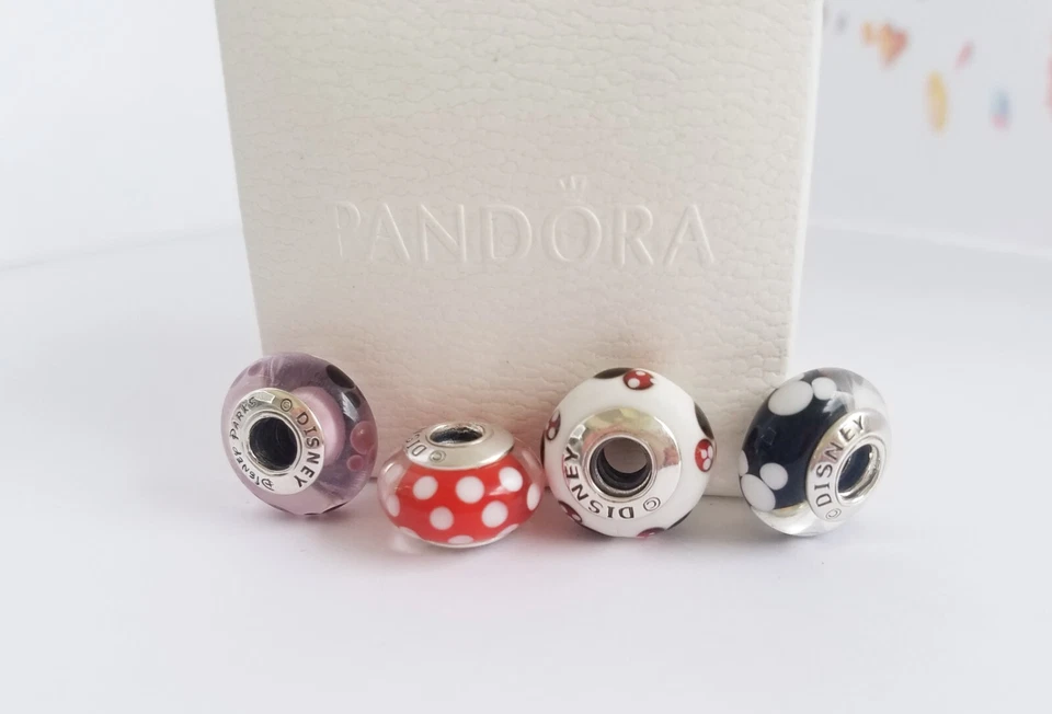 Juego De 4 Nuevos Dijes Pandora Auténticos Disney Mickey y Minnie Murano Foto 2 de 4