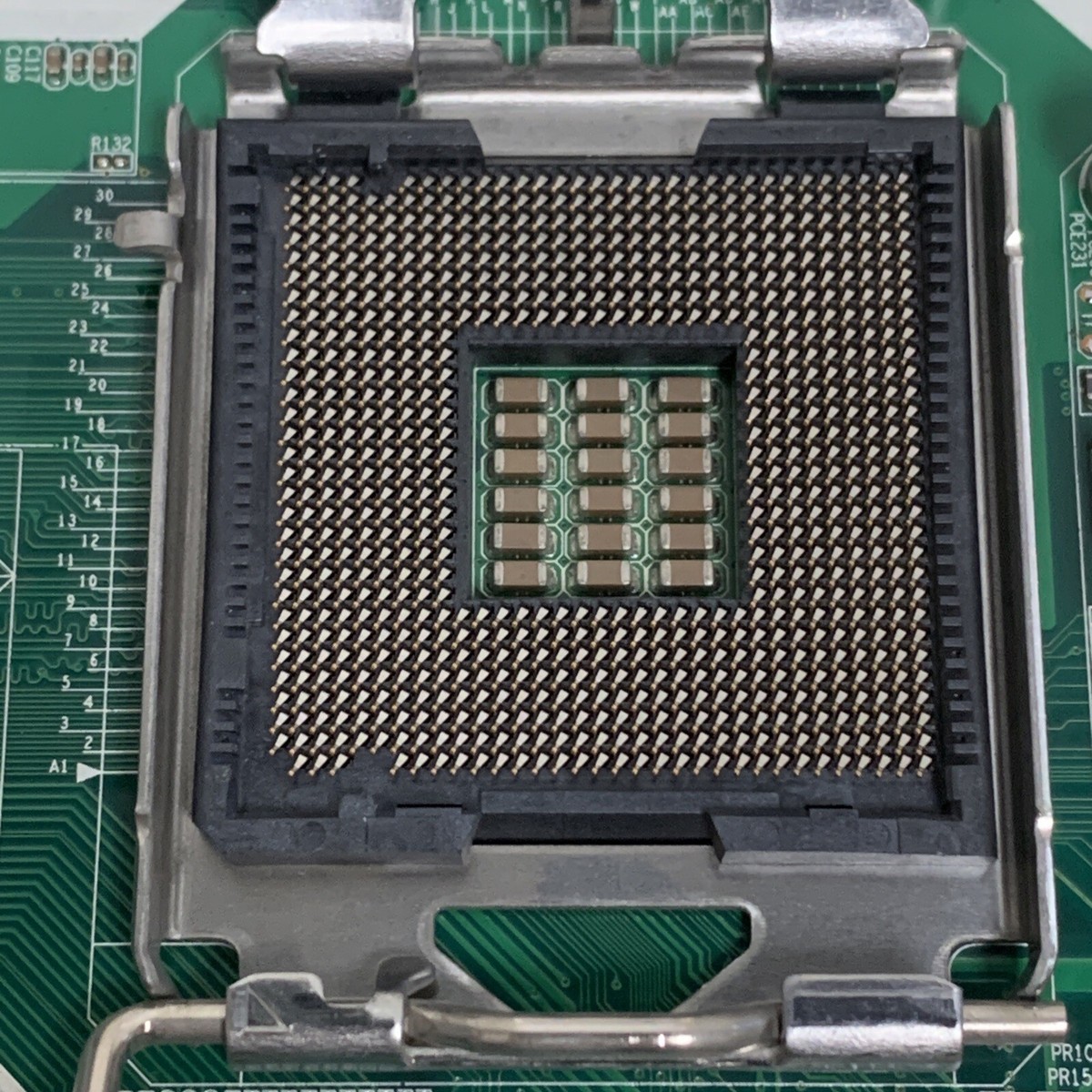 IBM LENOVO THINKCENTRE M60e M70e Intel LGA775 MOTHERBOARD IBM LENOVO THINKCENTRE M60e M70e Intel LGA775 MOTHERBOARD