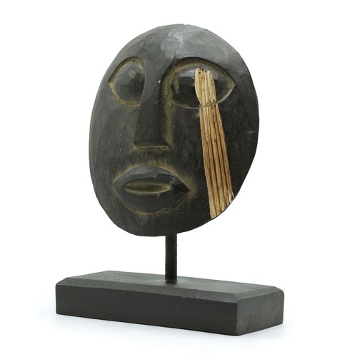 Timor Tribal Decorative Mask Decorative Wood 27x20cm Ornament - Picture 3 of 14