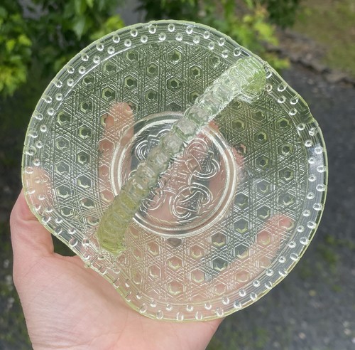 Antique Vaseline Uranium Pressed Glass Basket 19th C. UV Reactive Victorian - Picture 10 of 13