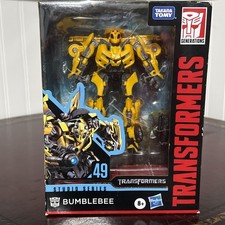 TRANSFORMERS  2007  STUDIO SERIES 49 DELUXE CLASS BUMBLEBEE ACTION FIGURE