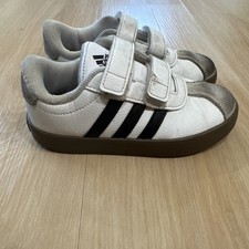NWOT Adidas Sambas Toddler Kids Size 10 White Valcro Strap Soccer Sports Play