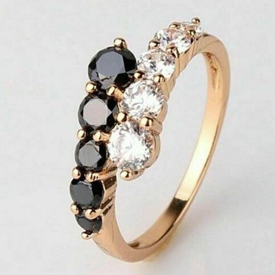 Round Simulated Diamond Wedding Engagement Band Ring In 14k Yellow Gold Plated