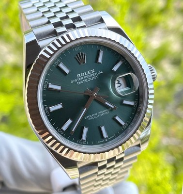 Rolex Datejust 41 126334 Mint Green Jubilee 41mm {Box + Papers}