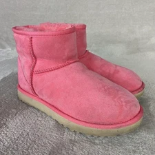 UGG Classic Mini II Boots Womens Size 7 Pink Suede Sheepskin Lined Ankle