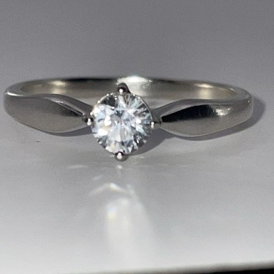 JLO Ag 925 Silber Ring,1 klarer geschliffene Steine,Mohs 5, 2.4g, RG 59,ungetrag