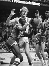 1981 Larry Bird Blocking Over Smaller Player Boston Celtics Old Photo