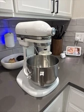 Kitchen Aid Hobart K5-A 10 Speed Mixer