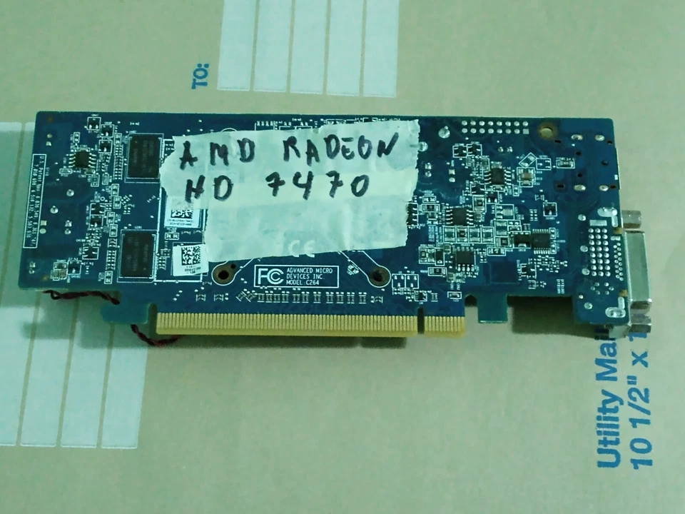 Dell VVYN4 AMD Radeon HD 7470 1gb DVI DisplayPort Full-height Video Card - Image 4 of 4