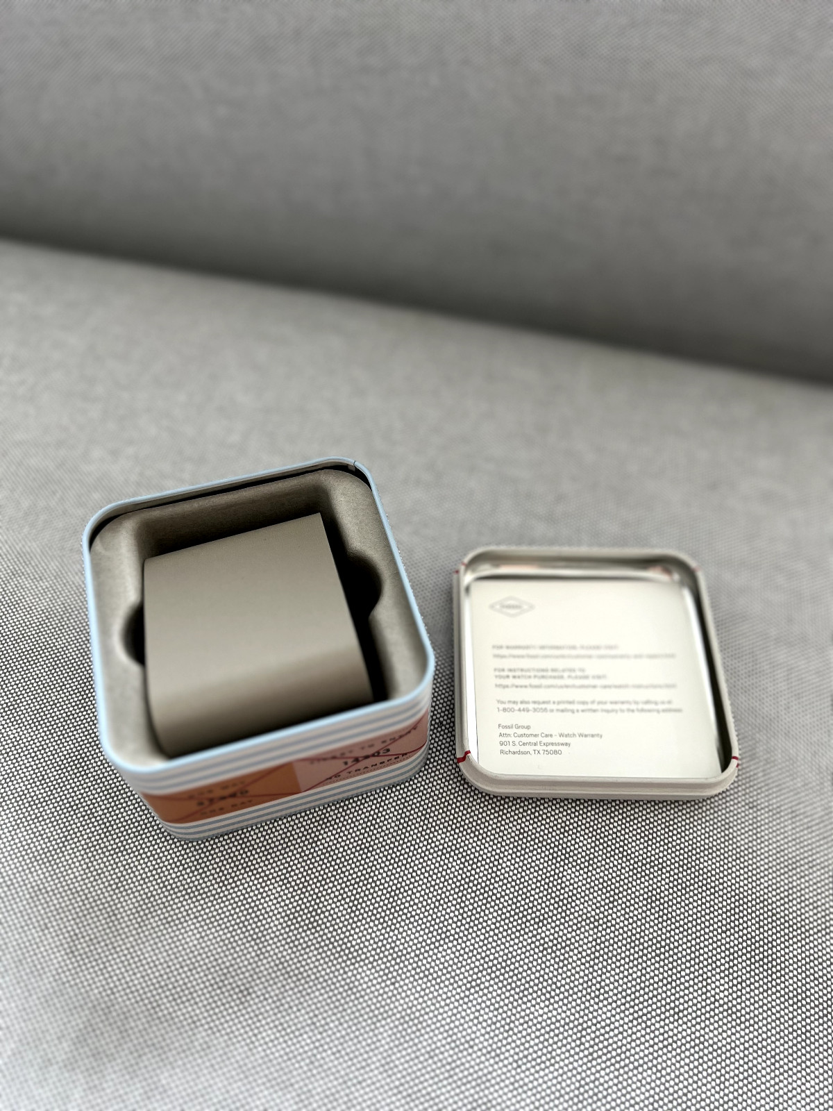 Fossil Collectible Presentation Display Gift Watch Tin Metal Box White/Org