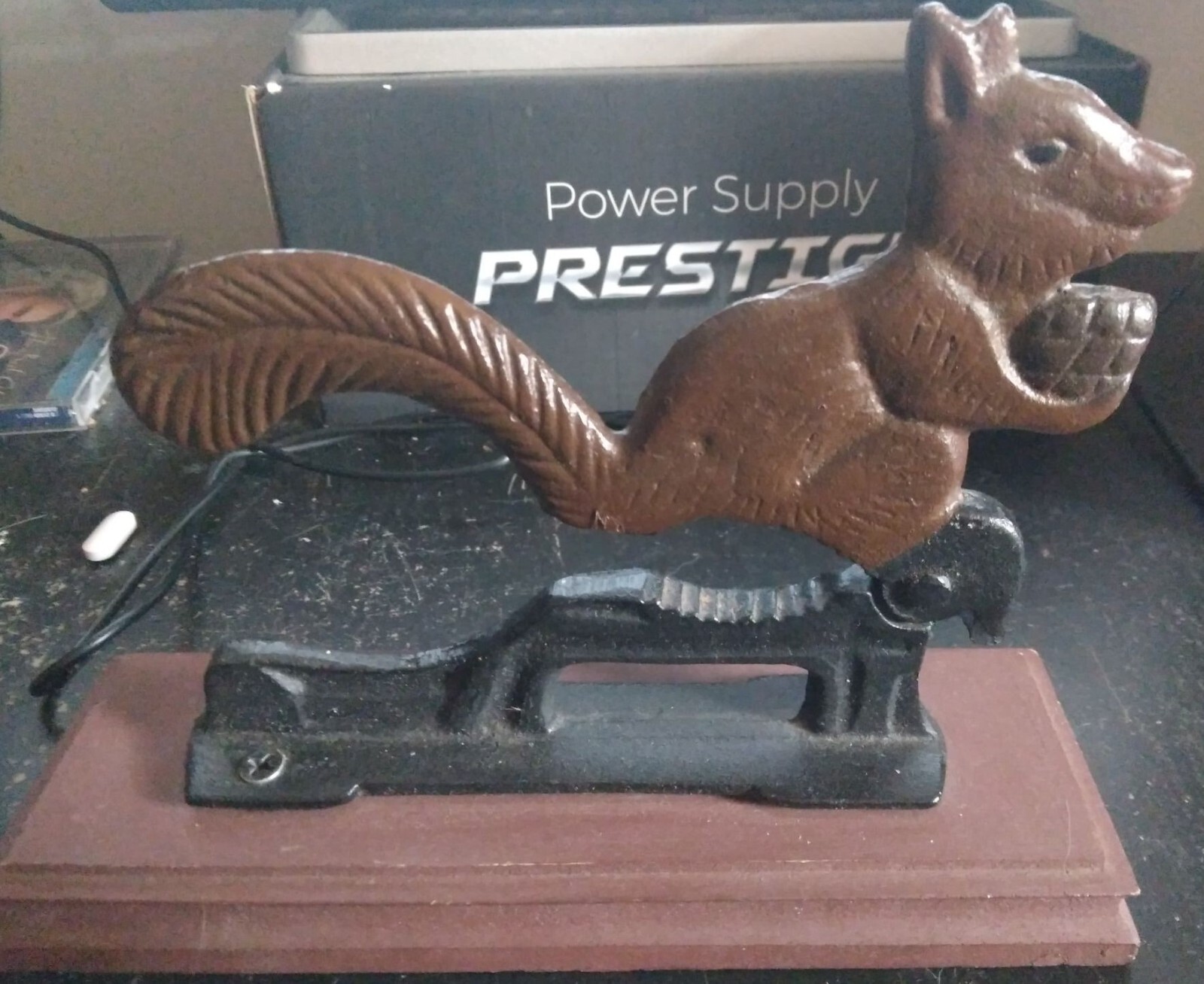 Picture 2 of 3