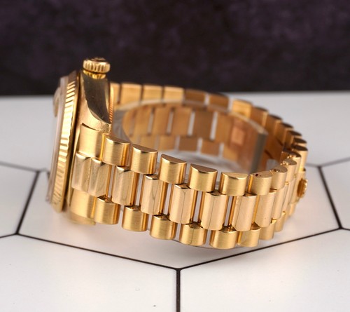 Rolex DAY-DATE 36mm 18K Yellow Gold President Men's Watch Ref 18038 - Picture 4 of 11