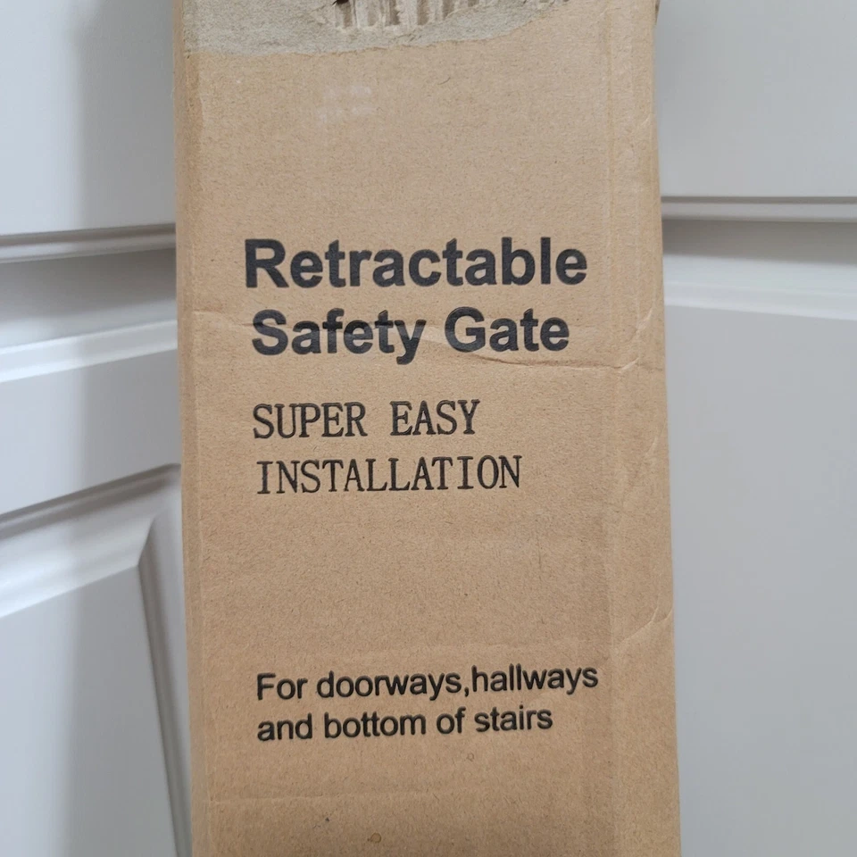 Surblue 59" W Baby Gate Indoor Outdoor Retractable 34" Ht Aqw2022 New Open Box - Image 2 of 4