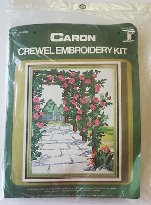 VTG Caron Crewel Embroidery Kit 6126 Trellis Roses NEW SEALED 