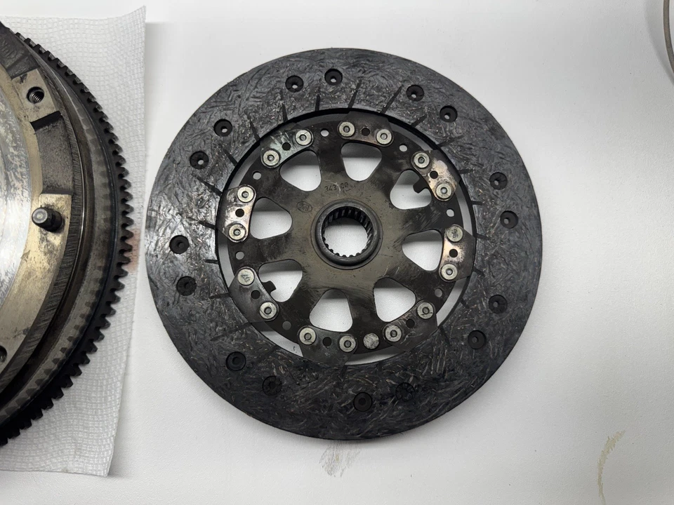 BMW 128I 328I Z4 N52 N51 2009 2010 2011 embrague manual y volante 7573785 7585385 Foto 4 de 4