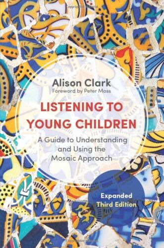À l'écoute des jeunes enfants, troisième édition élargie : un guide pour  - Photo 1 sur 1