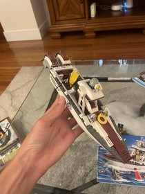 LEGO CITY: Fishing Boat (60147)