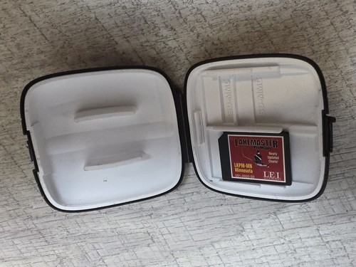 Lowrance XOG GPS Bundle - With MN Lake Maps Card, Mount, & Car Adapter - Working - Picture 7 of 8