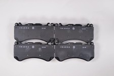 Mercedes-Benz Bremsbel&auml;ge 4er Set E SL C CLS 63 AMG A0044208820