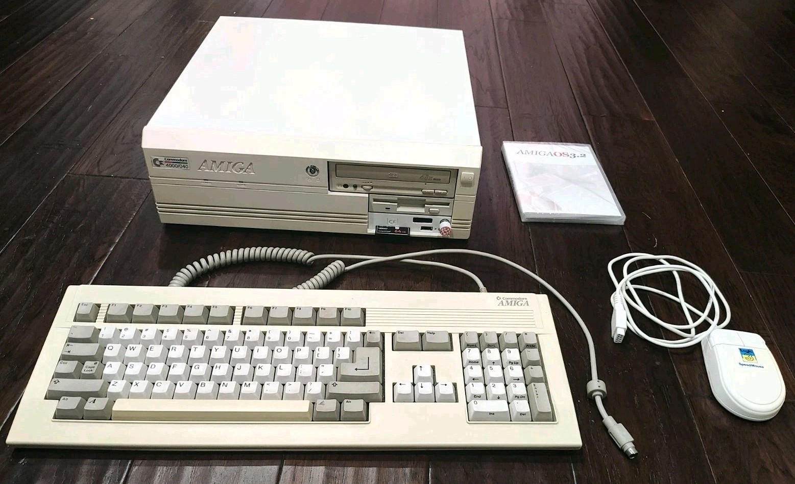 Commodore Amiga 4000/040 (A4000D) Computer - Recapped, Functional with Upgrades