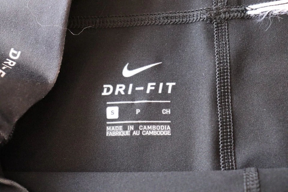 FALDA TENIS NIKE COURT POWER SPIN TALLA PEQUEÑA MUJER NEGRA/BLANCA 876610-010 Foto 4 de 4