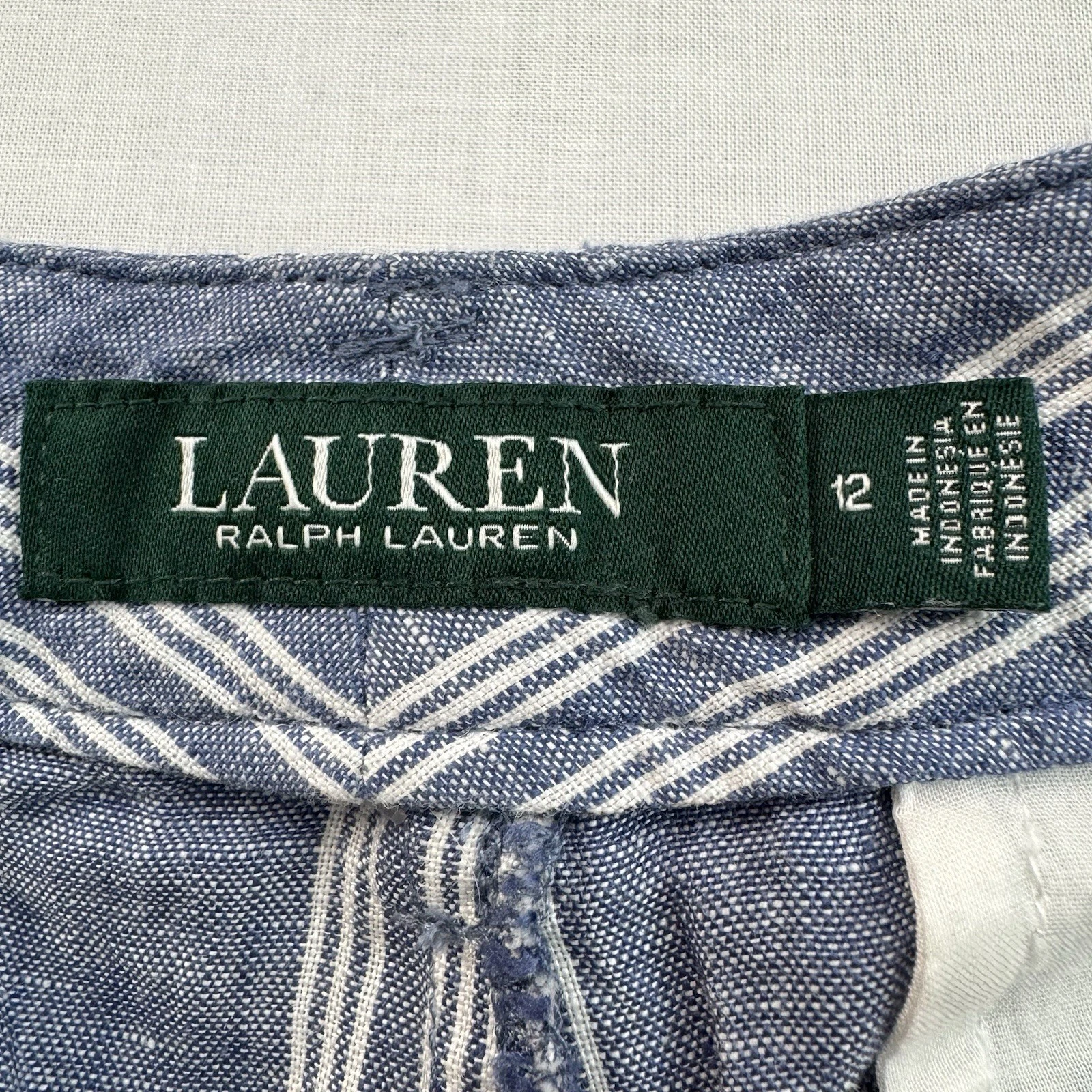 Lauren Ralph Lauren Striped Linen Shorts Blue Women 12 Resort wear Summer Spring
Opens in a new wind