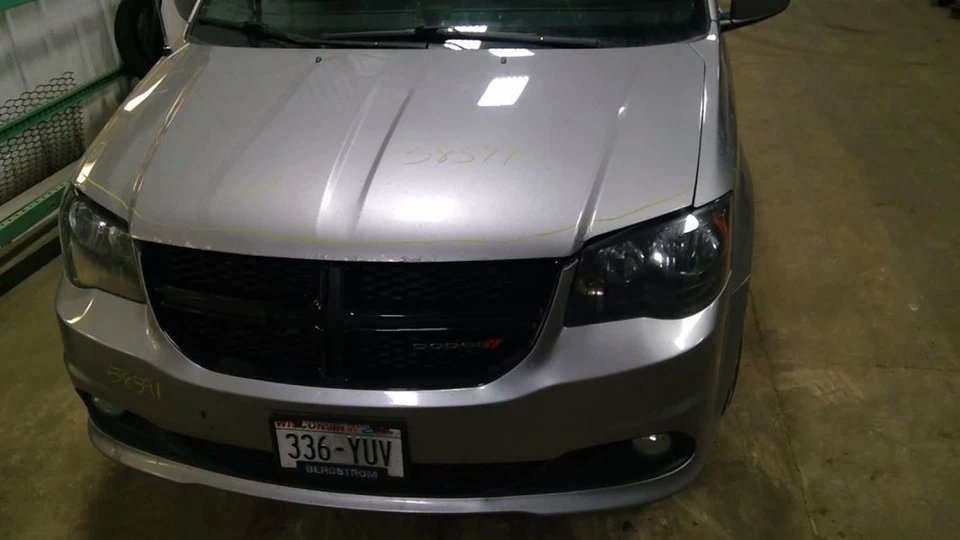 (LOCAL PICKUP ONLY) Trunk/Hatch/Tailgate Rear View Camera Fits 11-20 CARAVAN 417 Foto 2 de 4