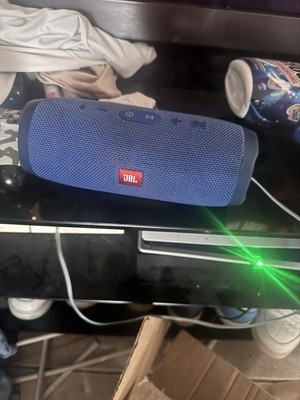 JBL Charge 3 Portable Wireless Bluetooth Speaker Blown Speaker Needs Battery