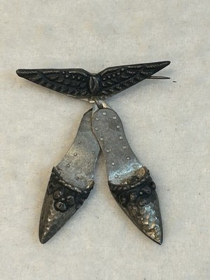 Vtg Sterling Silver Brooch Slippers Shoes Dangling From Wings Signed Service Pin