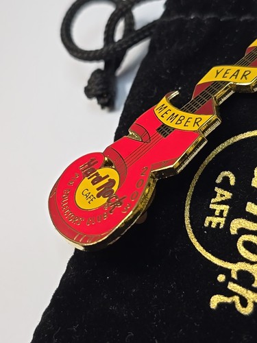 Hard Rock Cafe Pin Collectors' Club Lapel Pin 3 Year Member 2003 Red Guitar - Picture 4 of 7