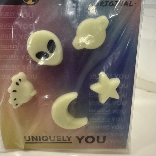 Uniquely You Crocs Jibbitz Charms Glow in the Dark Ceiling Stars 5 pack - Picture 4 of 8