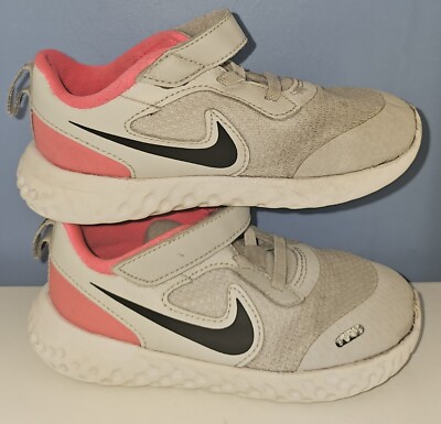 Nike Revolution Photon Dust/Black-Hyper Pink BQ5673-010