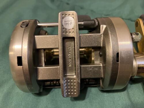 Shimano: Cardif 400A Baitcasting Angelrolle 5 Lager - Bild 8 von 17