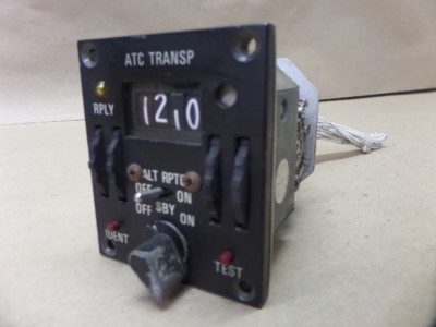 1973 PIPER PA-31-350 NAVAJO CONTROL ATC TRANSPONDER KFS 570B 071-1043-02
