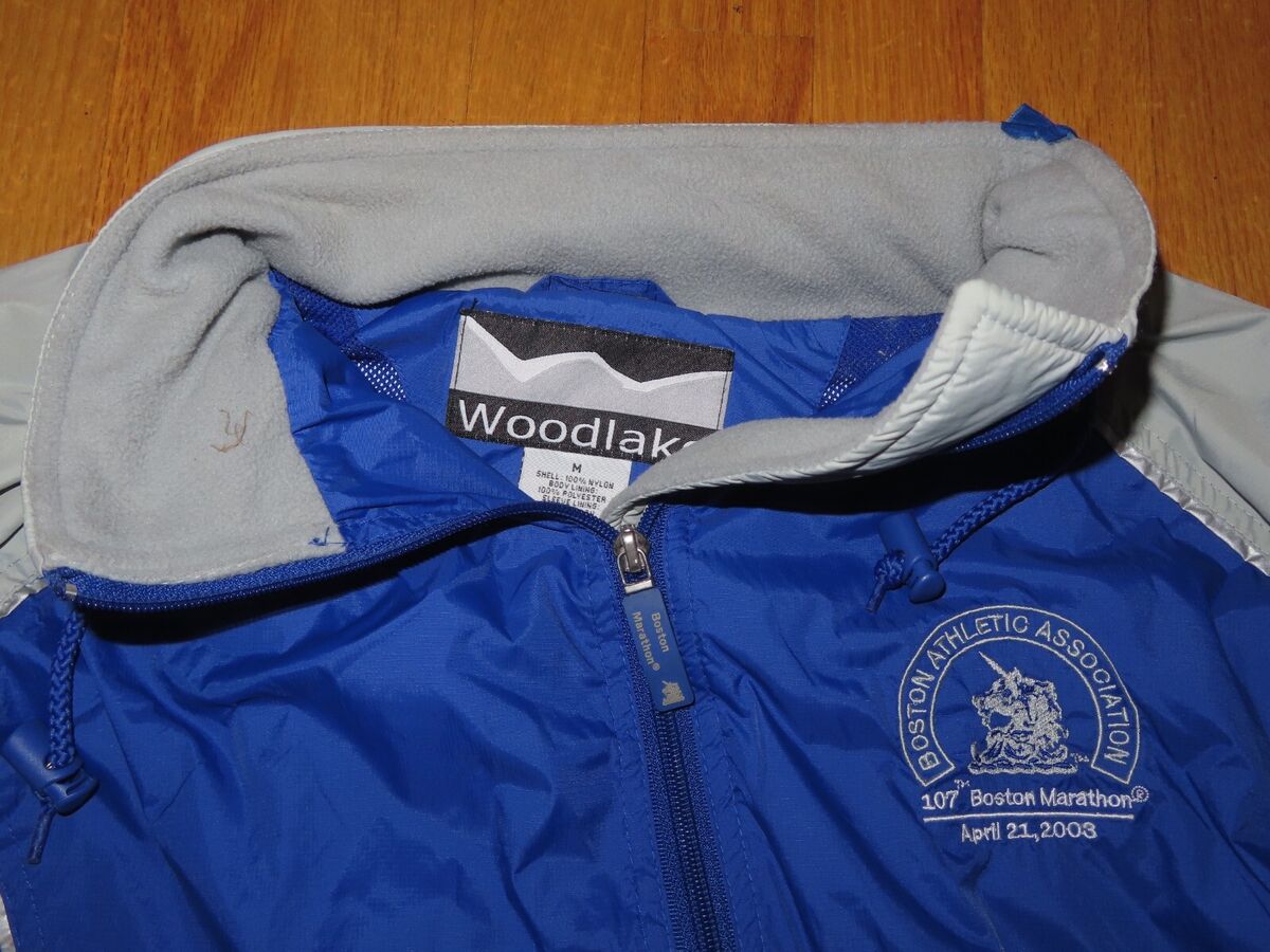 Woodlake Sport April 2003 BOSTON MARATHON Embroidered (MED Woodlake Sport April 2003 BOSTON MARATHON Embroidered (MED