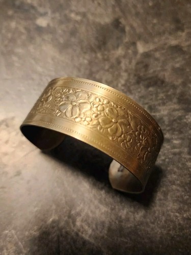 Engraved Nickel Silver Vintage Floral Cuff Bracelet Adjustable Boho - Picture 3 of 7
