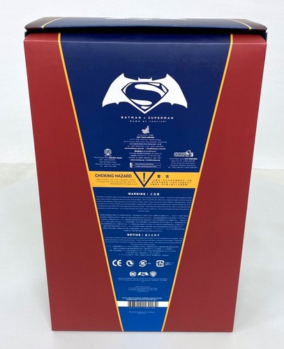Wonder Woman Batman vs Superman Hot Toys MMS359 1:6 Action Figure - Picture 12 of 17