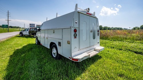2012 Ford E-Series E-350 SD - Picture 8 of 24