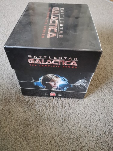 Battlestar Galactica The Complete Series Brand New Boxset Region 4 + 2 DVD - Picture 5 of 6