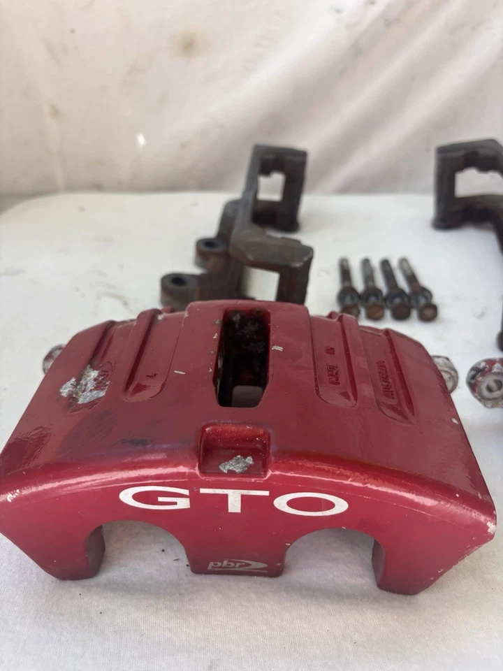 Pinzas de freno delanteras Pontiac GTO LS2 2005 2006 OEM PBR 2 13200 Foto 3 de 4