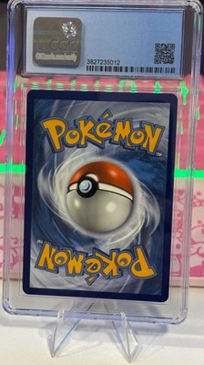 Pikachu VMAX 044/185 Swsh04: Vivid Voltage Holo for sale