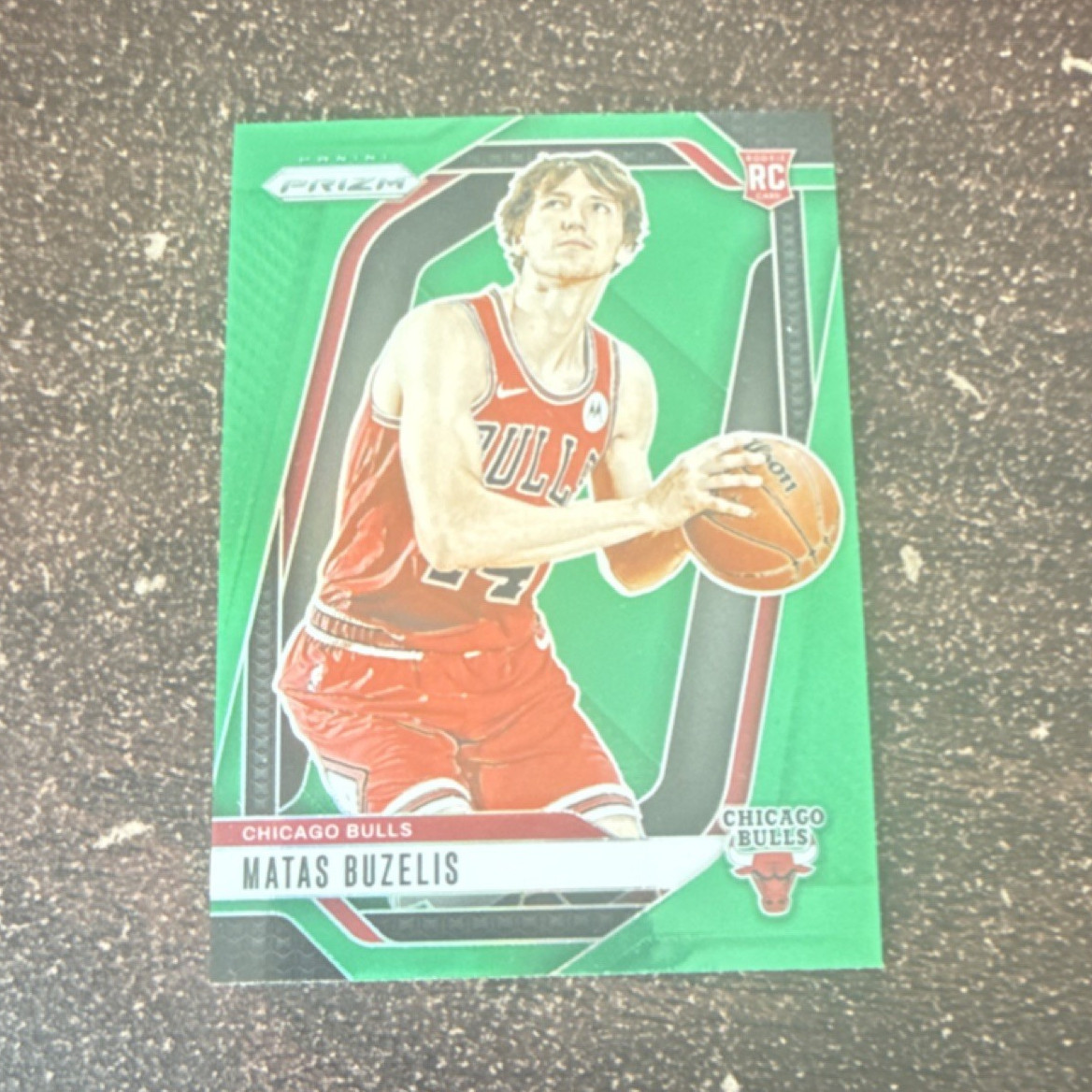 Panini Prizm 2024-25 Matas Buzelis Chicago Bulls Rookie Green Prizm #252