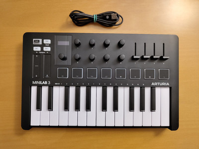 Arturia MiniLab 3 Black Edition Keyboard MIDI Controller + Ableton Live 12 Lite