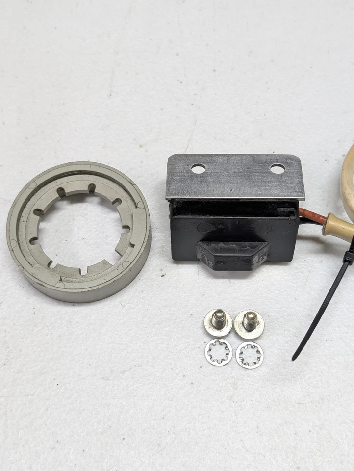 Onan P220 P218 P216 Engine OEM Ignition Module Rotor 166-0767 166-0785 NN10444 - Image 3 of 4