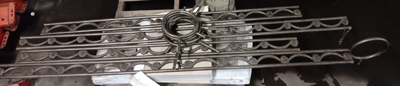Ashley Cassimore King Poster Bed Canopy Top only heavy. All rings are missing