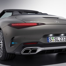 AMG Aerodynamik Flaps schwarz SL R232 Original Mercedes-Benz