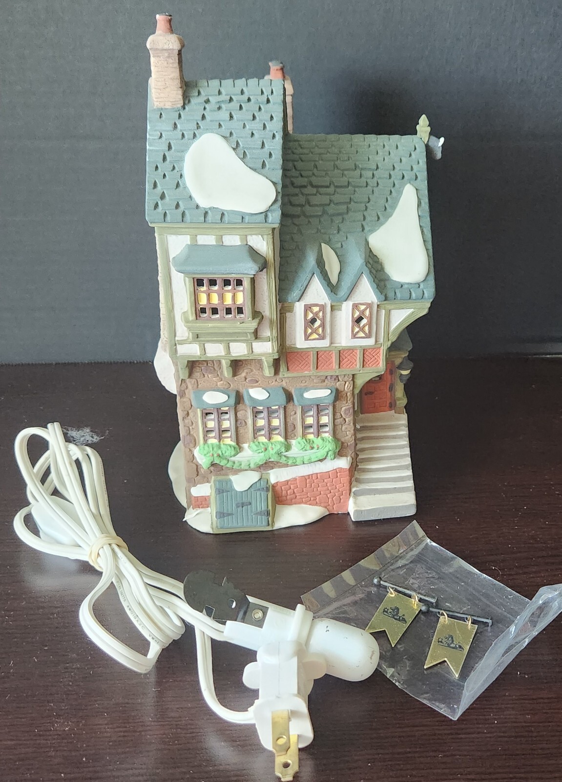 Click here to see eBay Auction