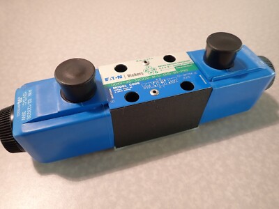 EATON VICKERS DG4V-3S-33C220-M-U-GH5-60-P40 Hydraulic Directional Control Valve