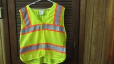 3M Reflective Material Safety Vest ANSI/ISEA 107-2004 Class 2 Level 2 LARGE