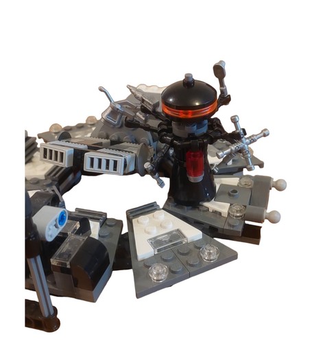 Lego Star Wars 75183 Darth Vader Transformation (Retired Set 2017) - Episode III - Picture 7 of 8